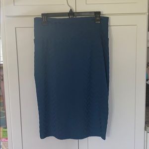 Lula Roe Cassie skirt
